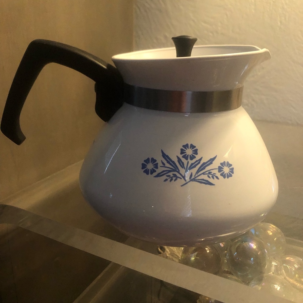 Corningware 6 cup Tea coffee pot